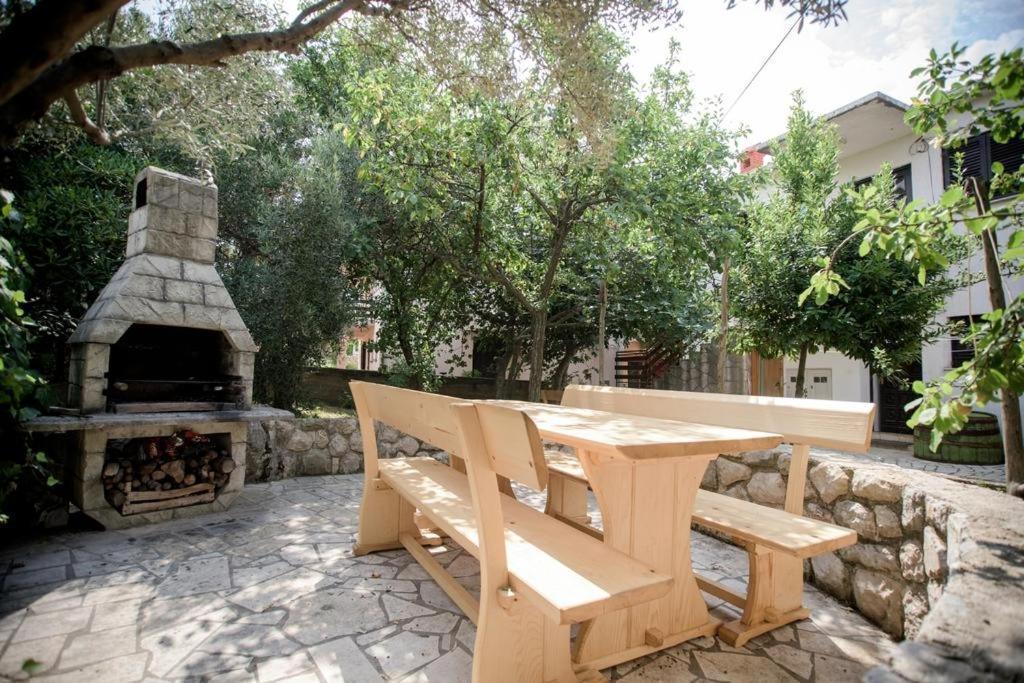 Room In Cres With Sea View, Balcony, Air Conditioning, Wifi 4249-4 Dış mekan fotoğraf